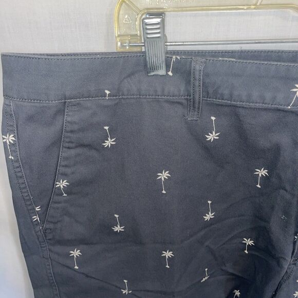 Disney Junk Food Casual Shorts Mens Size XL Gray Zip Fly Pockets Palm Trees - Picture 5 of 12